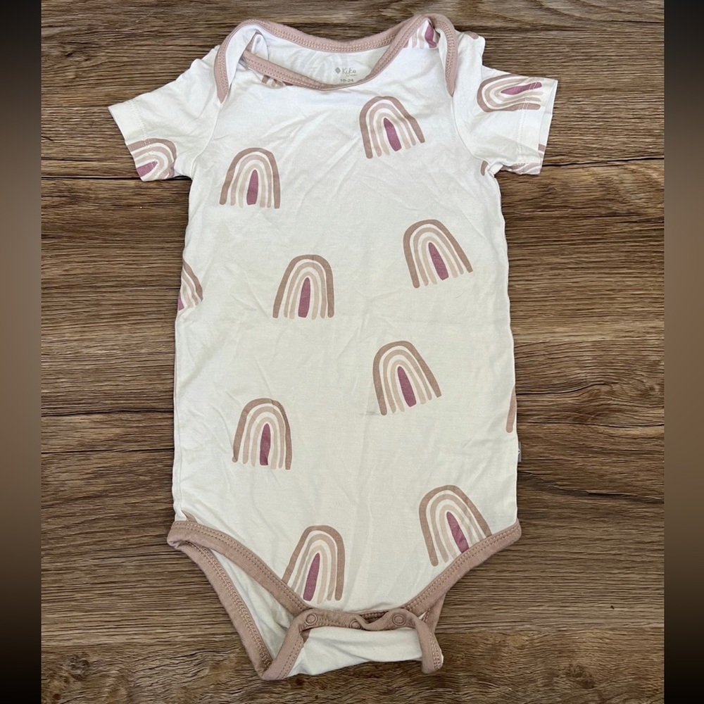 Kyte baby bodysuit